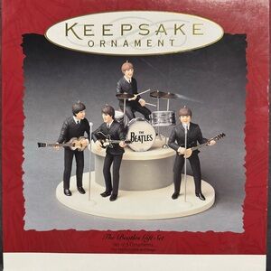 Hallmark Keepsake Ornament The Beatles Gift Set